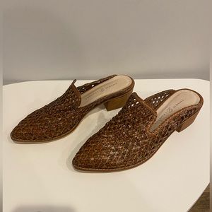 Chinese Laundry Mayflower brown woven mules with block heel, woven slip on shoes